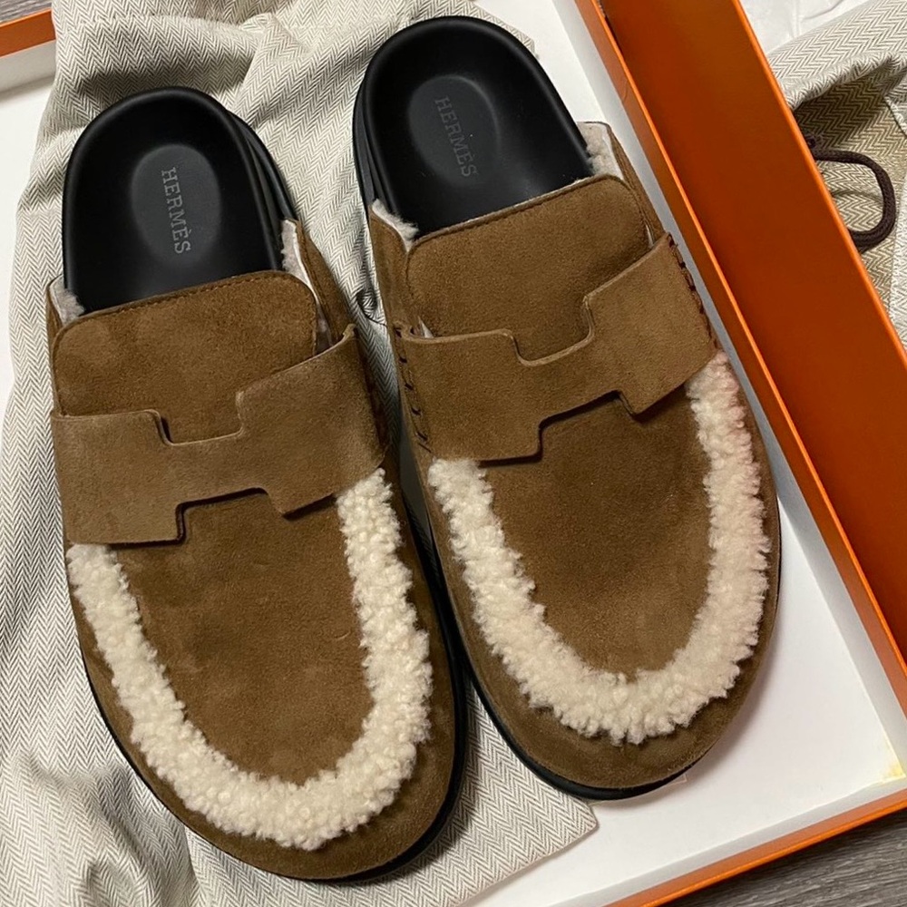 Hermes shearling mules